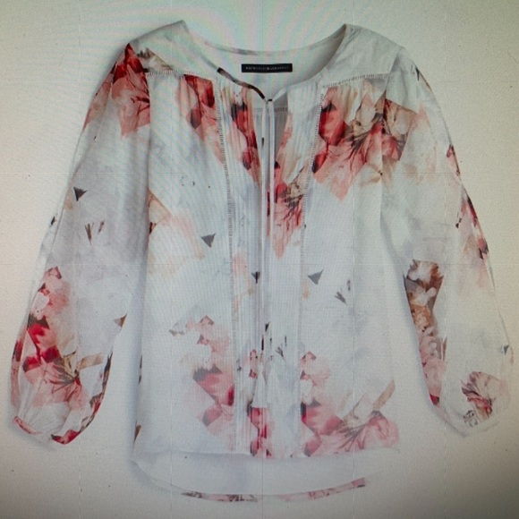 White House Black Market Tops - WHITE HOUSE BLACK MARKET FLORAL PRINT BOHO BLOUSE SIZE 8 NWT!